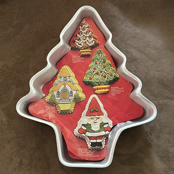 Wilton *NEW* *VINTAGE* Treeliteful Cake Baking Pan - Picture 3 of 13